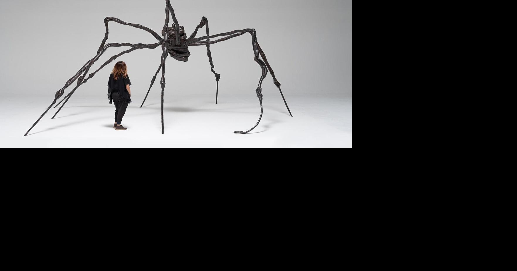 Estátua de aranha gigante vendida em leilão por US$ 32,8 milhões |  entretenimento
