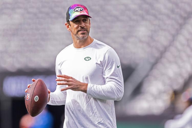 Aaron Rodgers says his goal is to return to the field this season | Sports  | abc12.com