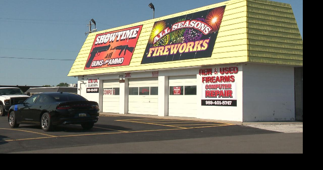 Teens plead guilty to break-in, theft from Showtime Guns & Ammo in