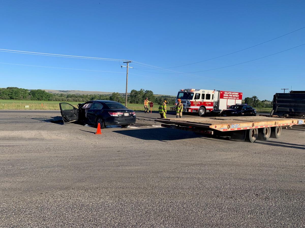 Semi crash involving a sedan in Four Corners, delays expected between