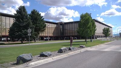 Bozeman Airport Dedicates State S Biggest Parking Garage Abc Fox