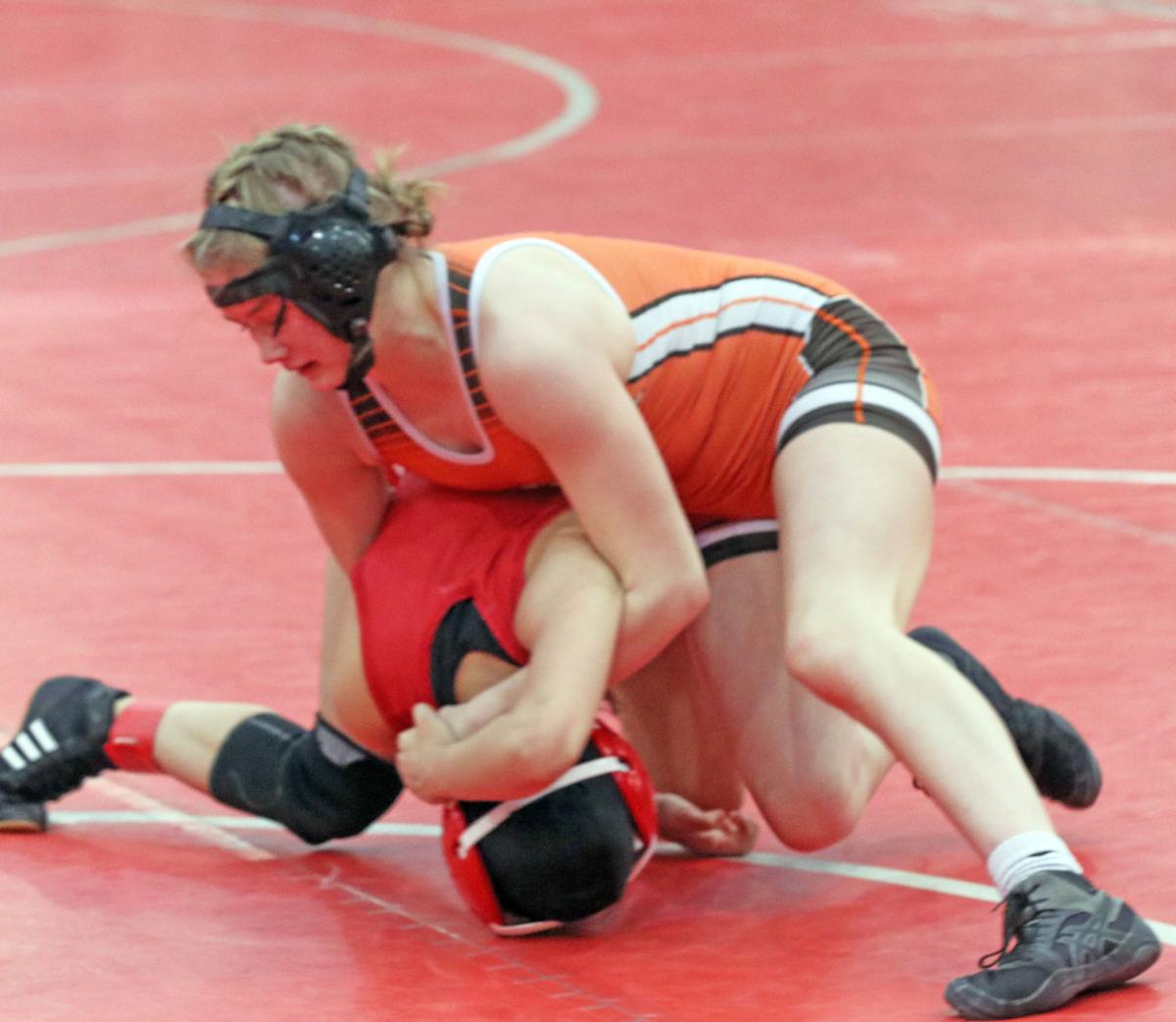 Pflaster Buechman Qualify For First Ever Kansas High School Girls State Wrestling Tournament Sports Abilene Rc Com