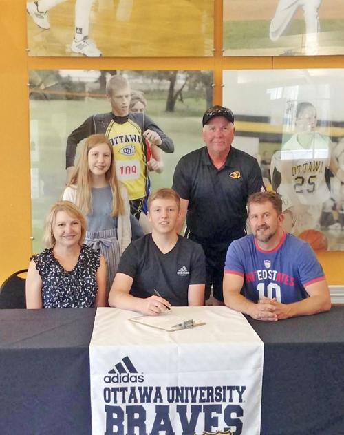 Luke Kohler signs with Ottawa University