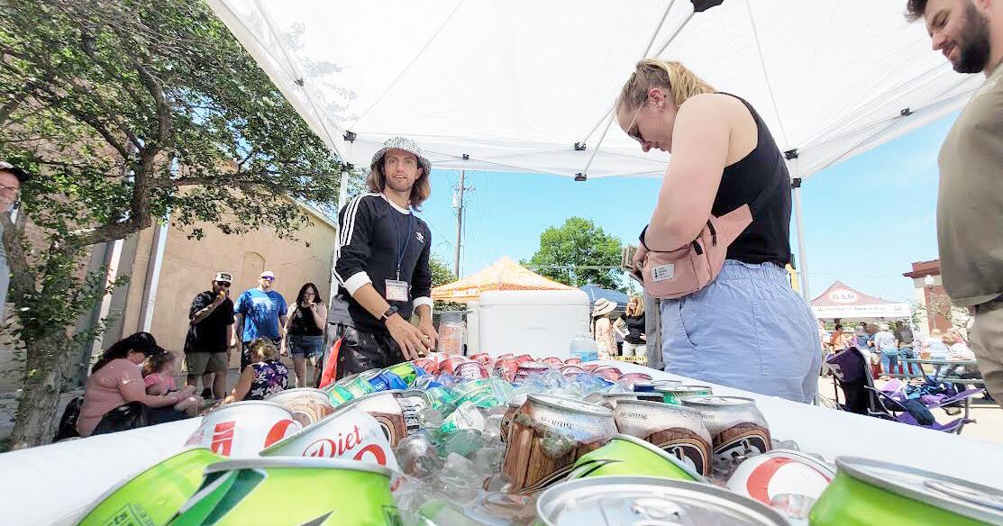 Arts and Ales draws small crowd to Abilene | News Arts and Ales draws small crowd to Abilene | News