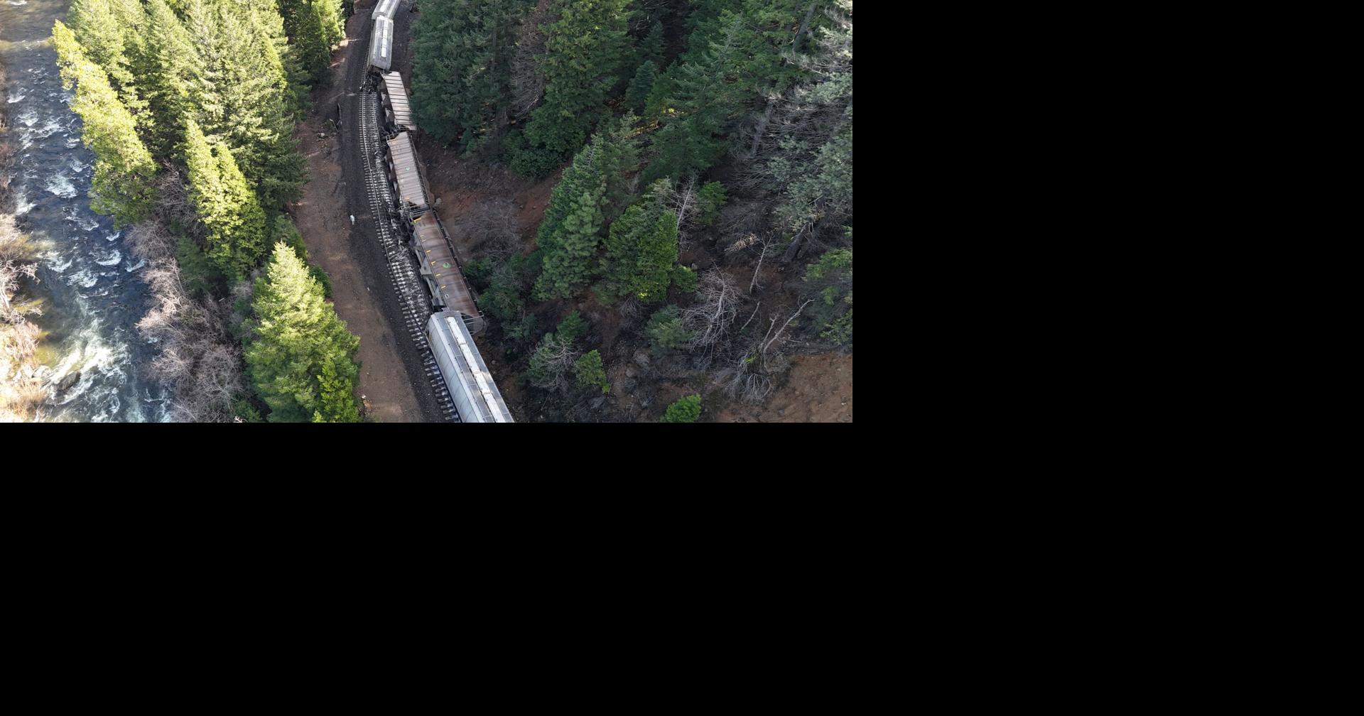 Cantara Loop Train Derailment - Photo Collection | | actionnewsnow.com