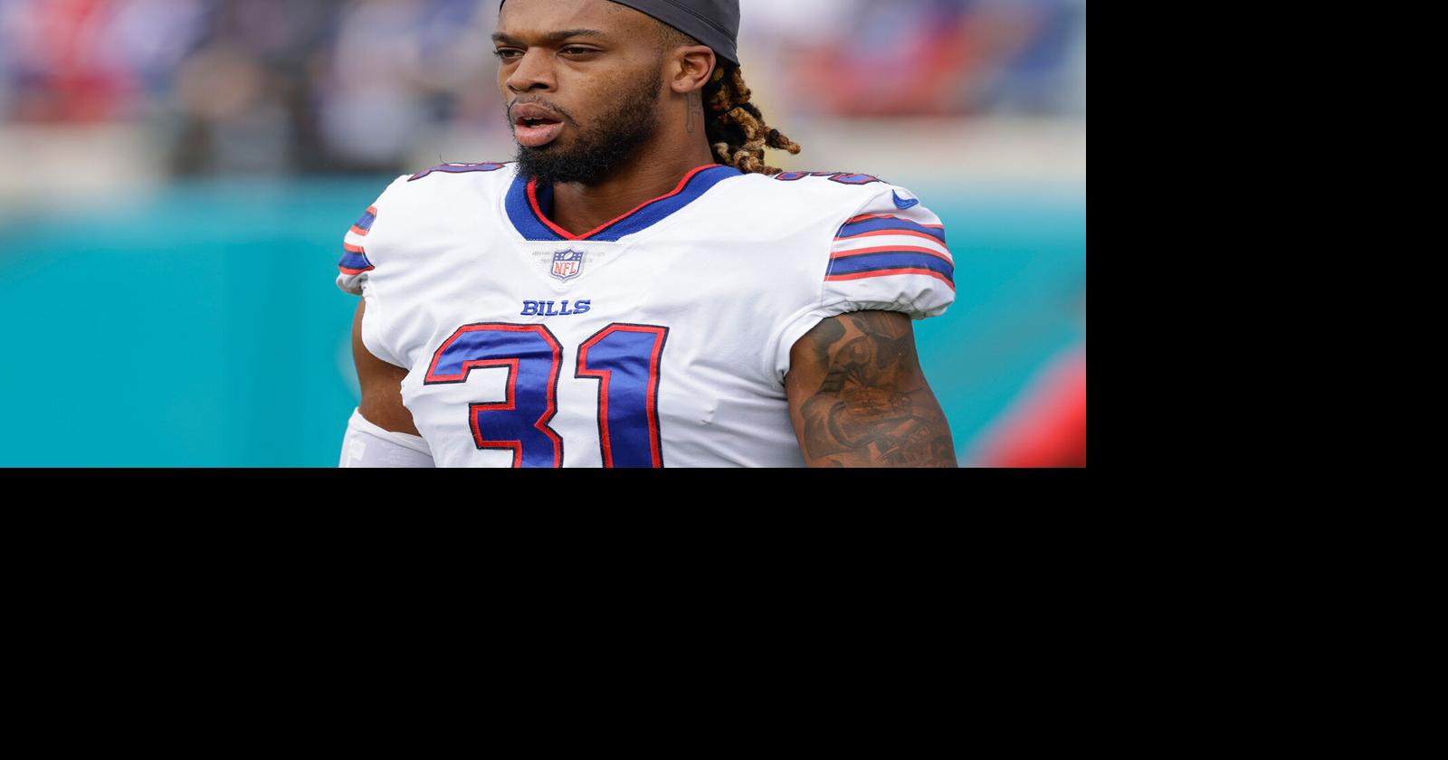 NFL trainer who rushed to Damar Hamlin's aid lauded as 'real hero', Buffalo  Bills