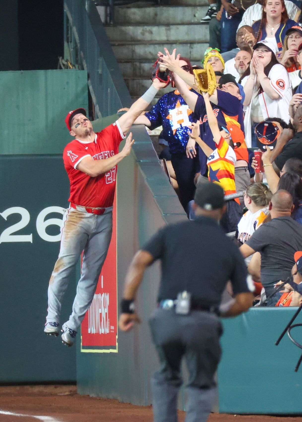 [CNN] [AP]  Fan controversially rips ball from Mike Trout’s glove and Los Angeles Dodgers suffer record-breaking defeat