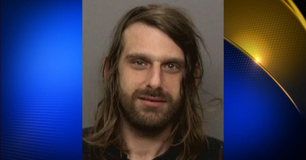 Suspect in attempted bank robbery in Anderson identified, still on the