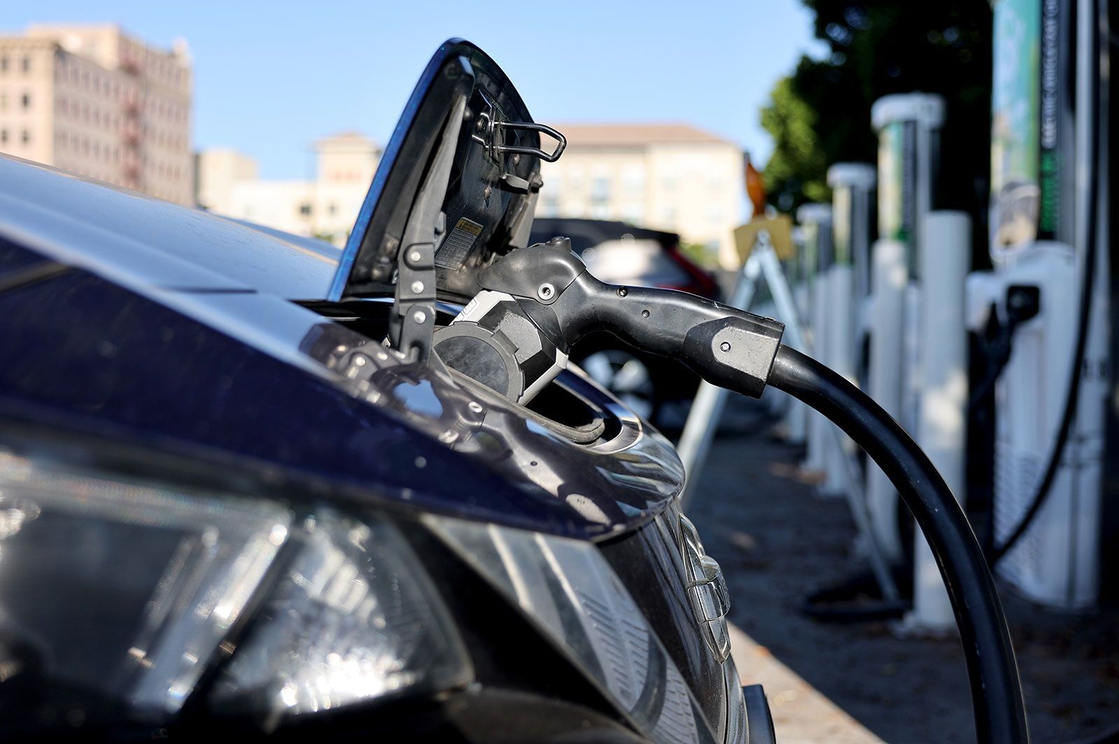 EPA Grants California Authority To Ban Sales Of New Gas Cars By 2035 ...