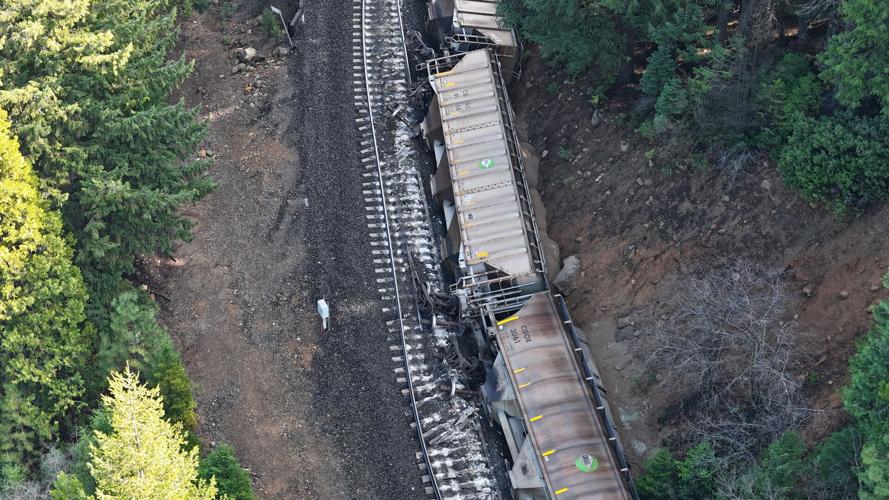 Cantera Loop Cantara Loop Train Derailment - Photo Collection | | actionnewsnow.com