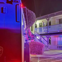 38-year-old man arrested at Redding hotel on Cypress for brandishing imitation firearm