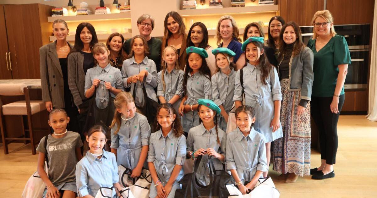 California Surgeon General announces partnership with Chrissy Teigen, Girl Scouts to support new mothers