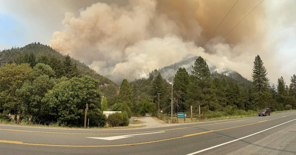 Six Rivers Lightning Complex grows to 3,100 acres forcing evacuations ...