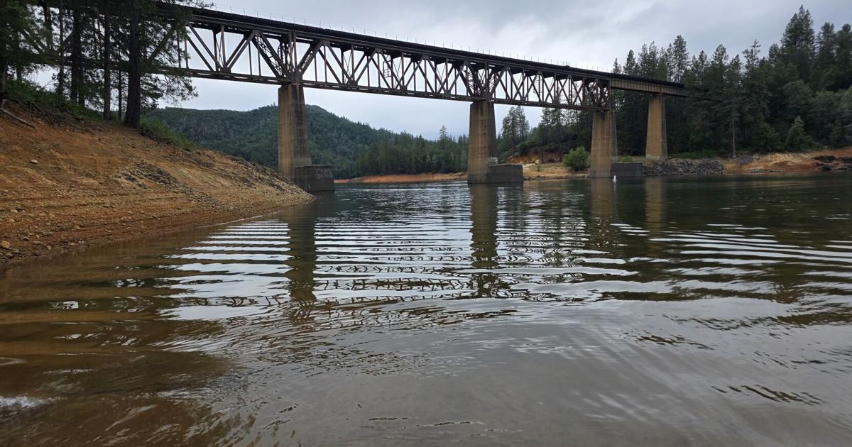 Shasta County crews hunt for kayaker missing near Salt Creek
