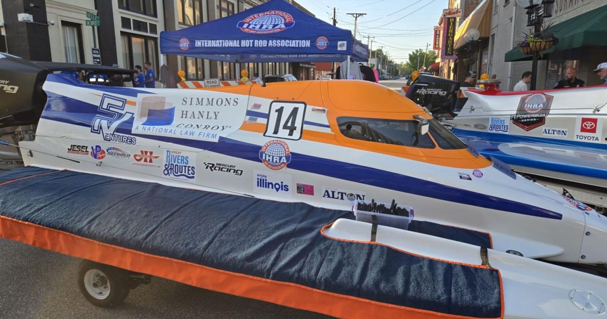 Drivers prepared for Alton powerboat competition