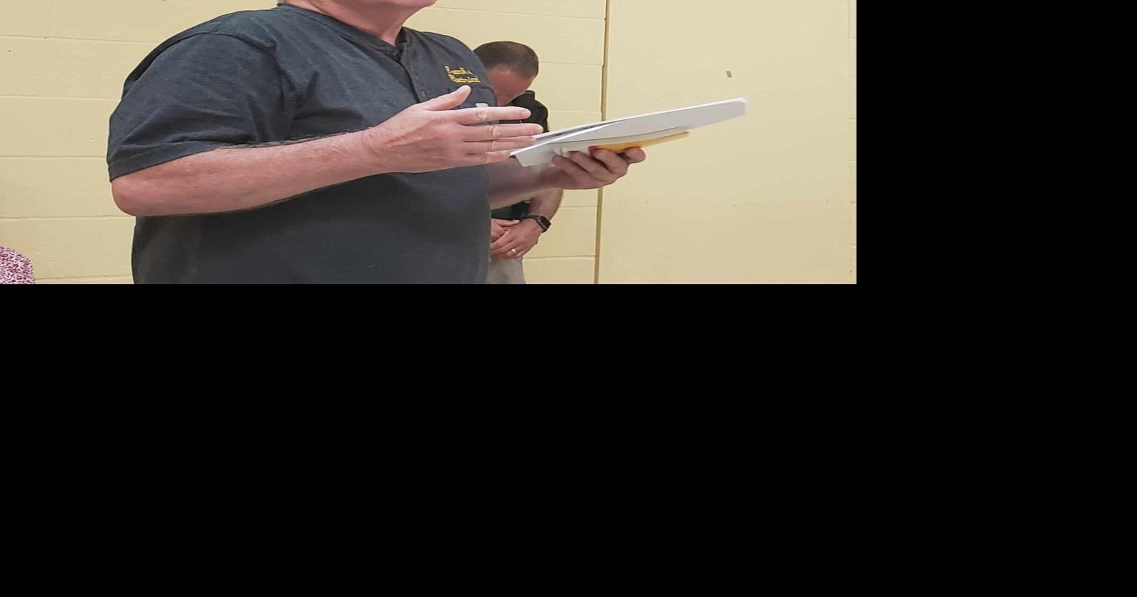 Godfrey trustees asked to reconsider electrical licensing ordinance