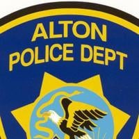 Police diffuse downtown incident with armed man