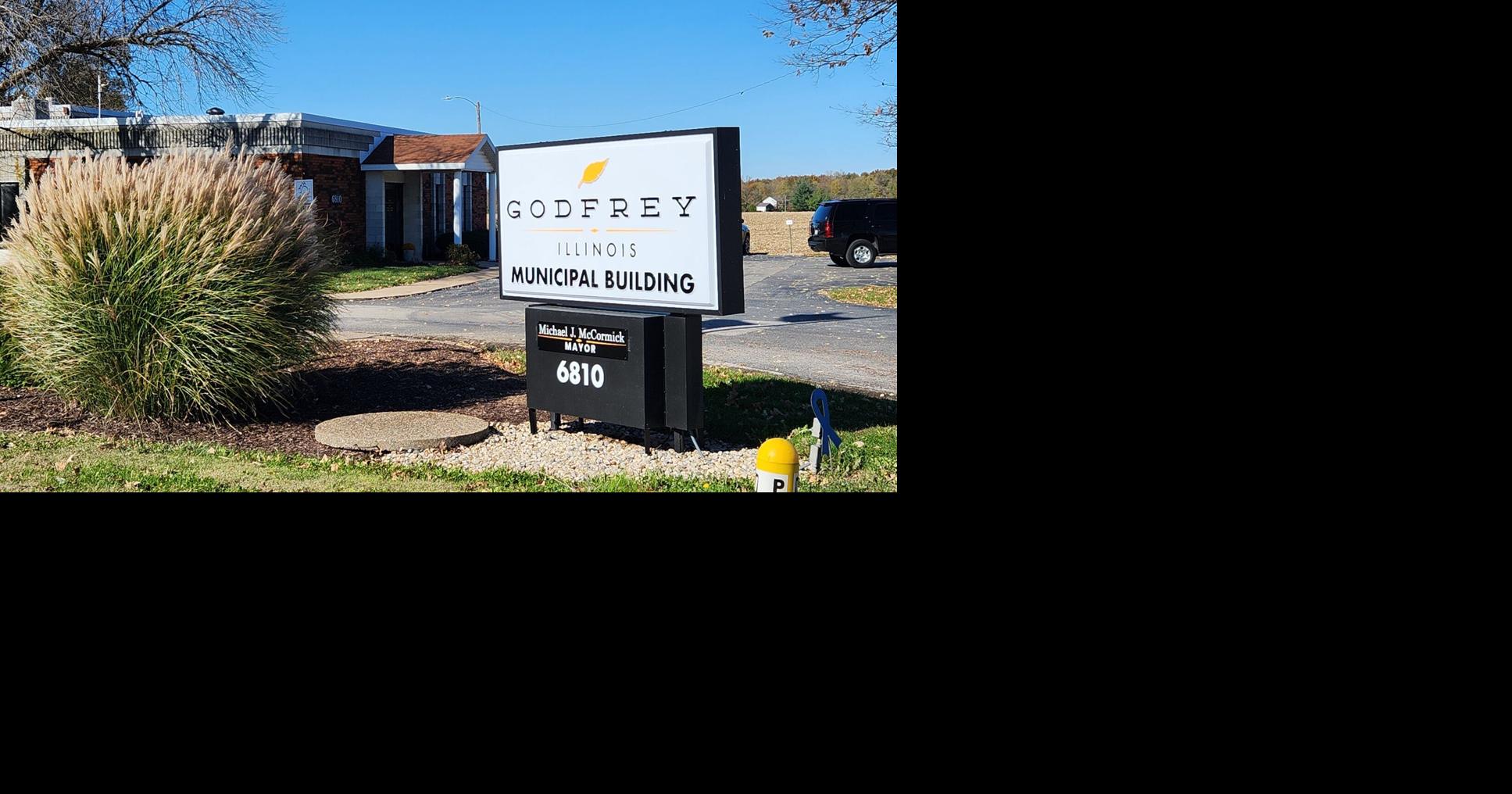 Godfrey seeks architect for rec center
