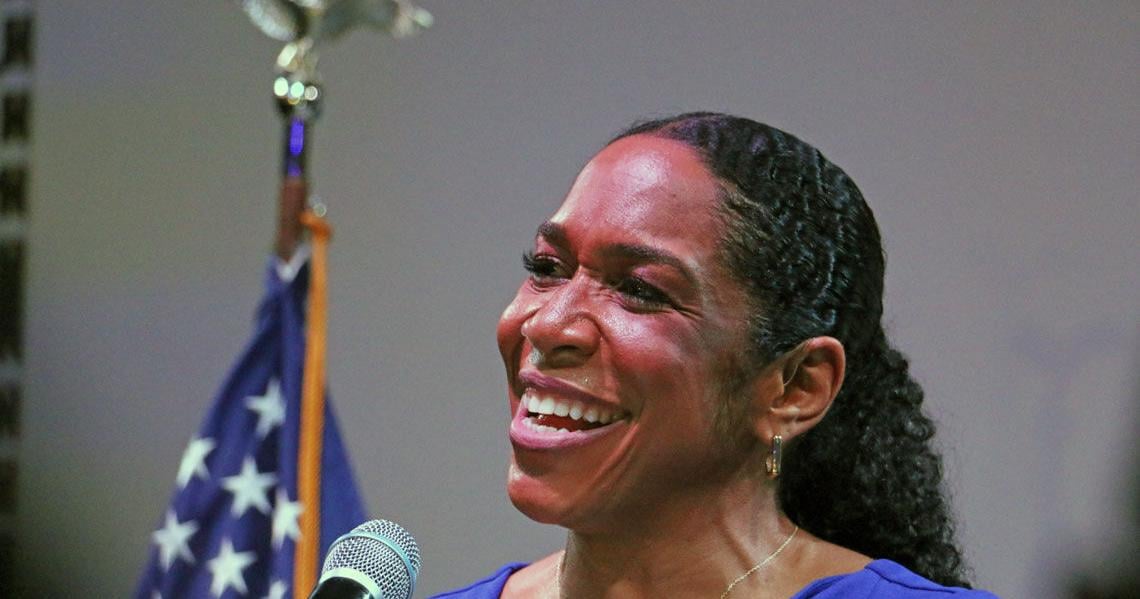 Stratton to face Tracy for U.S. Senate