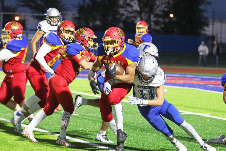 PHOTOS Roxana 36, Freeburg 13 at Charlie Raich Field in Roxana