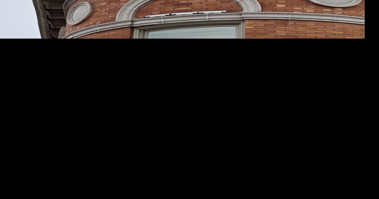 New Wedge clock installed | Local News | advantagenews.com
