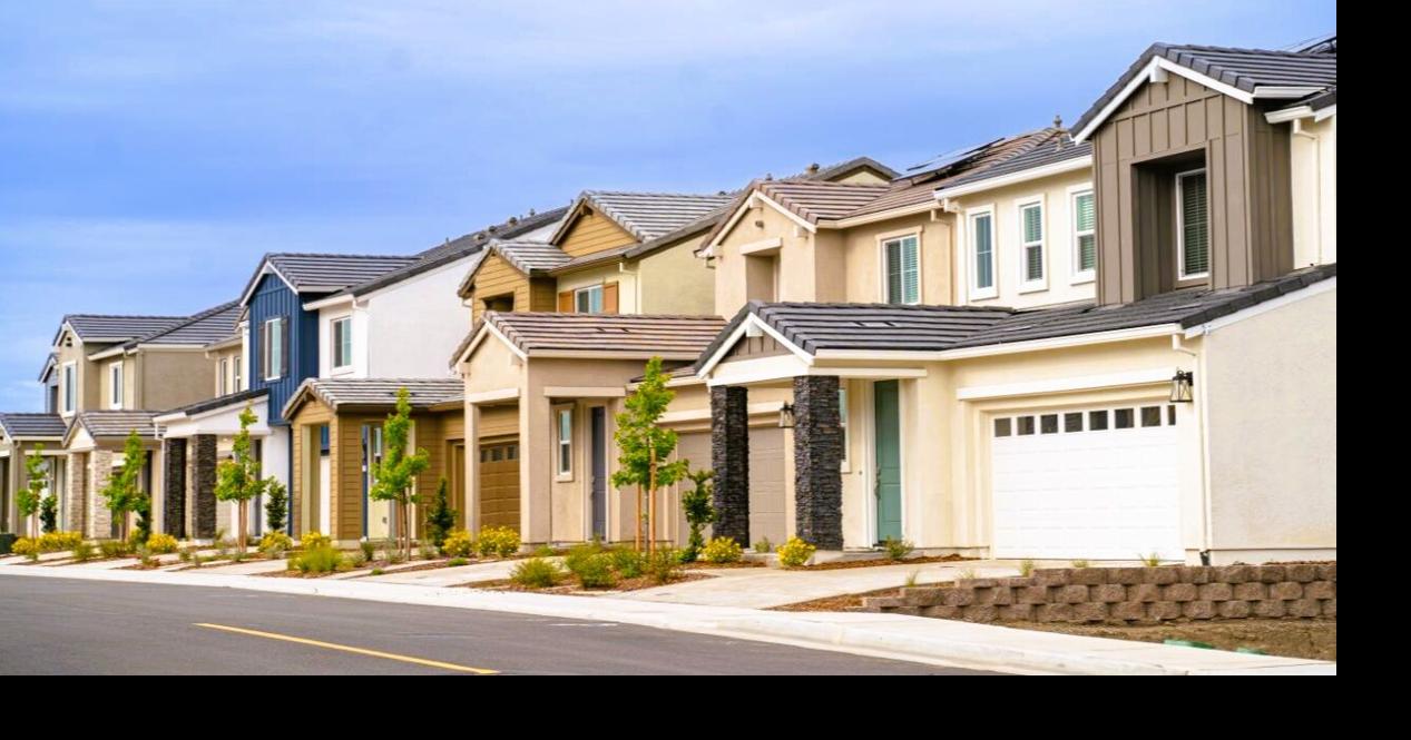 Industry analysts predict what 2024 holds for Illinois' real estate