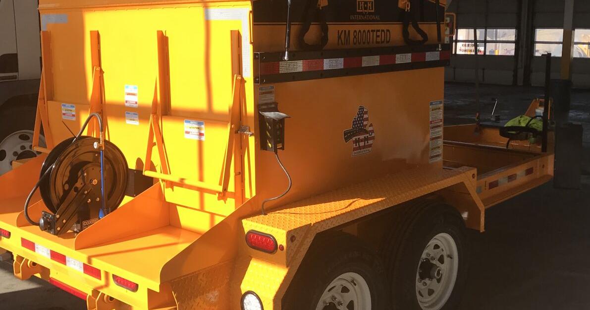 Alton gets new asphalt patching equipment | Local News | advantagenews.com