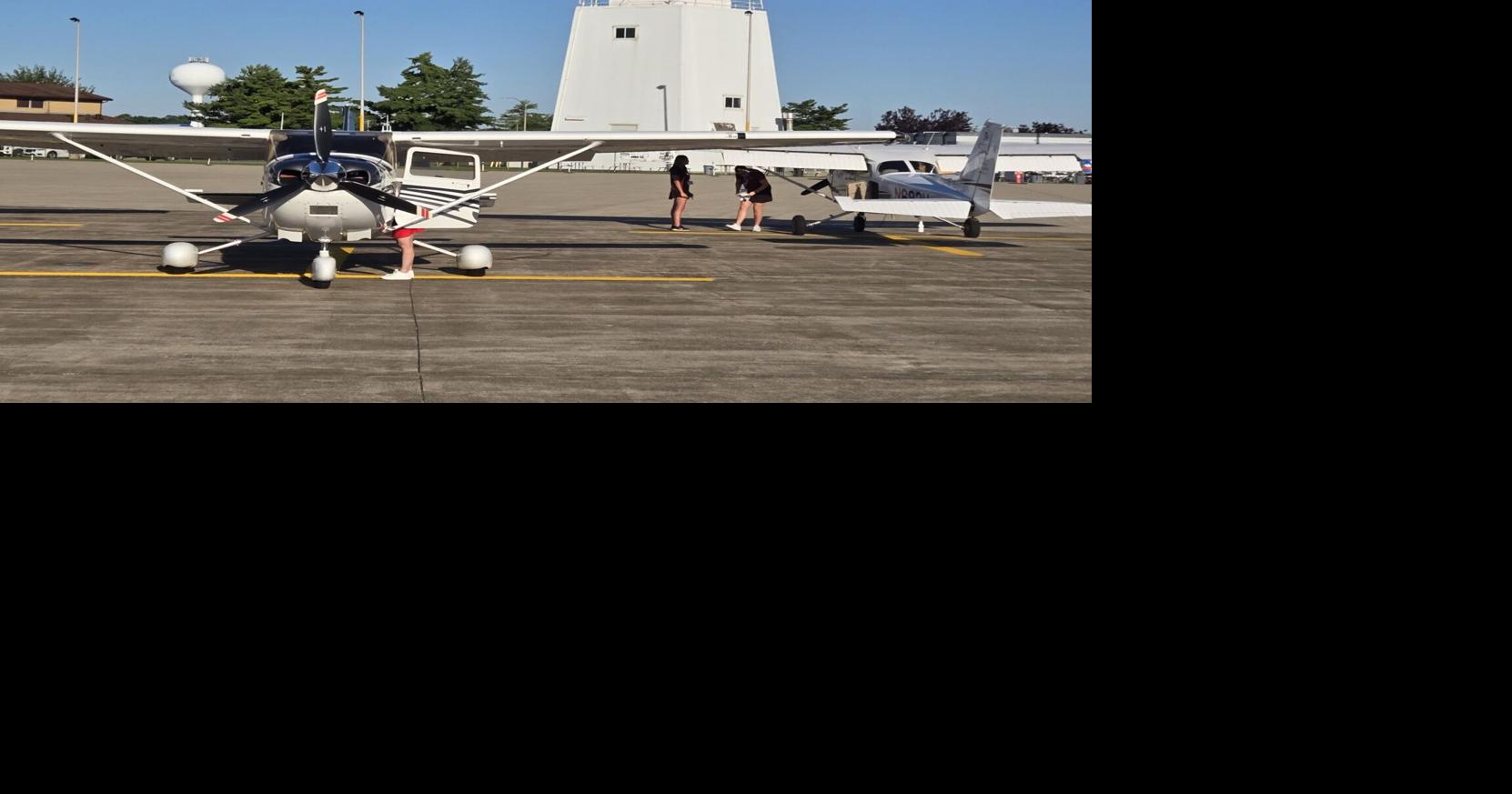 Air Race Classic begins at Riverbend airport