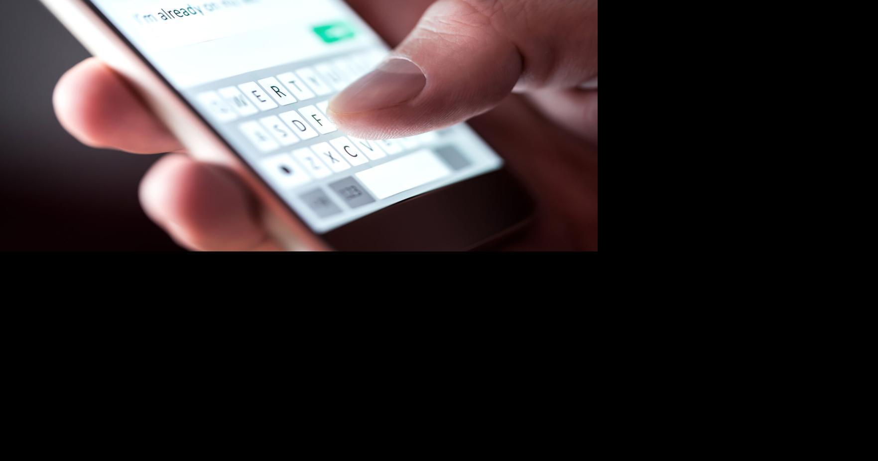 Illinois Secretary of State warns of text scams