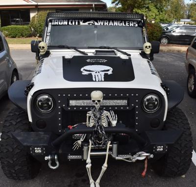 Jeep Decorated for Halloween | Community 