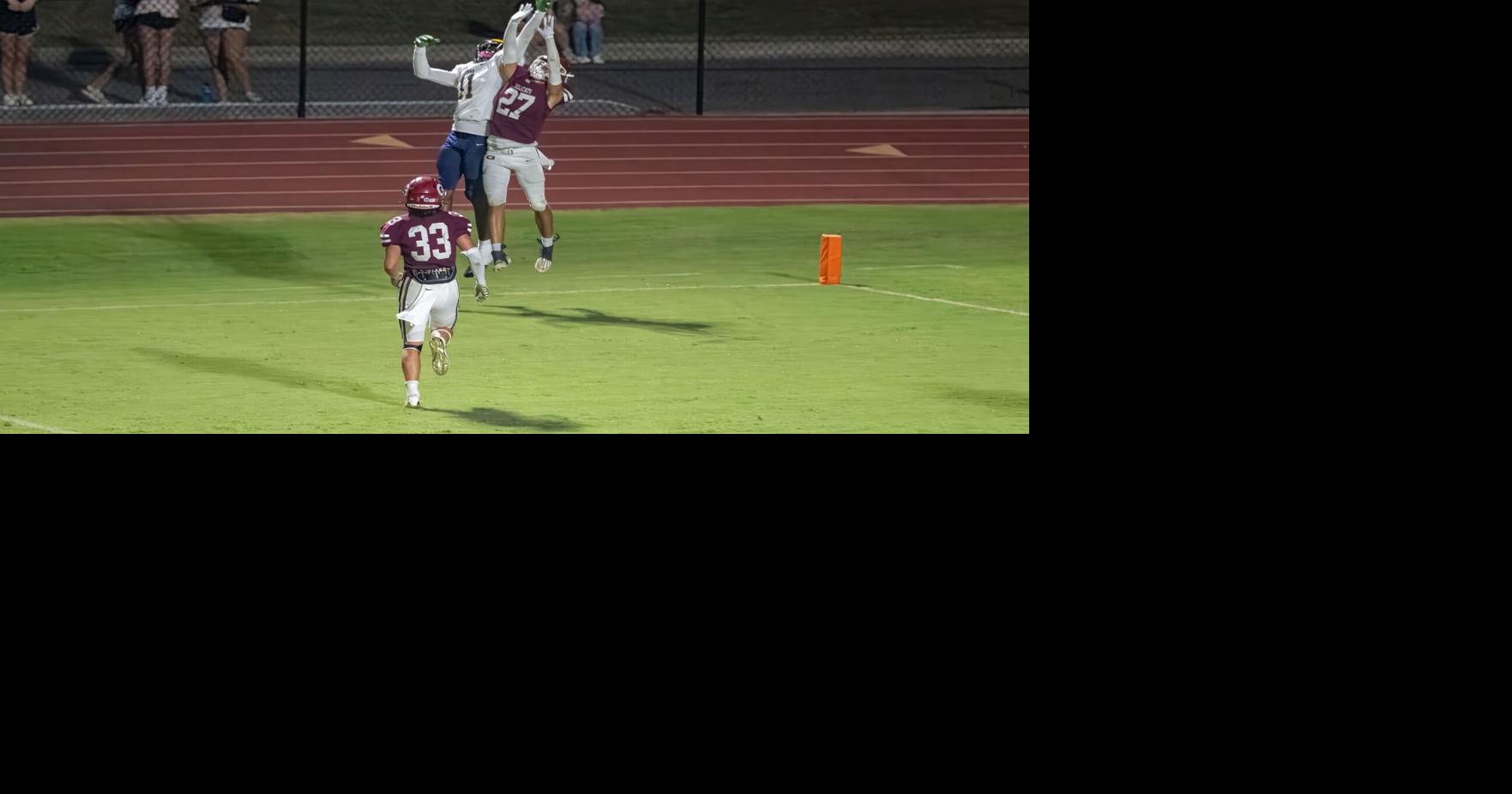 AdvertiserGleam.com - Big wins keeps 'Cats undefeated image