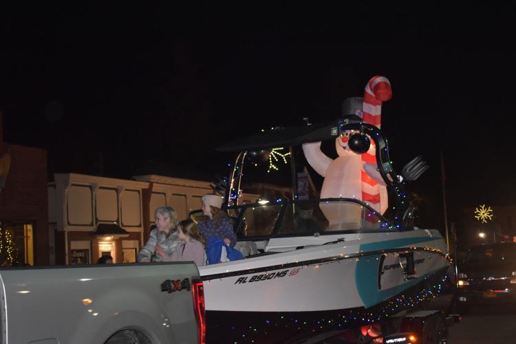 Scenes from the Guntersville Christmas Parade Arts & Entertainment