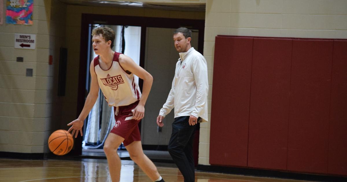 AdvertiserGleam.com - Basketball - GHS boys practice well underway image