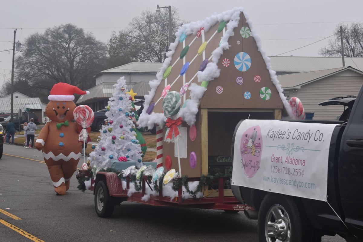 When Is Ft Payne Al Christmas Parade For 2022 Scenes From The Grant Christmas Parade | Local News | Advertisergleam.com