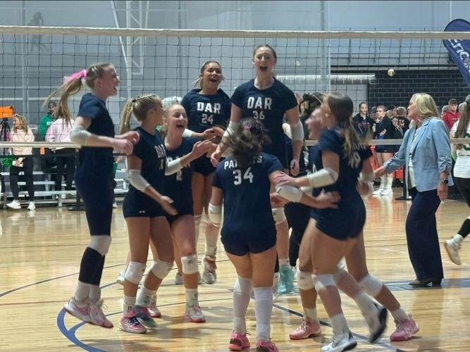 Volleyball - Lady Patriots make state tourney
