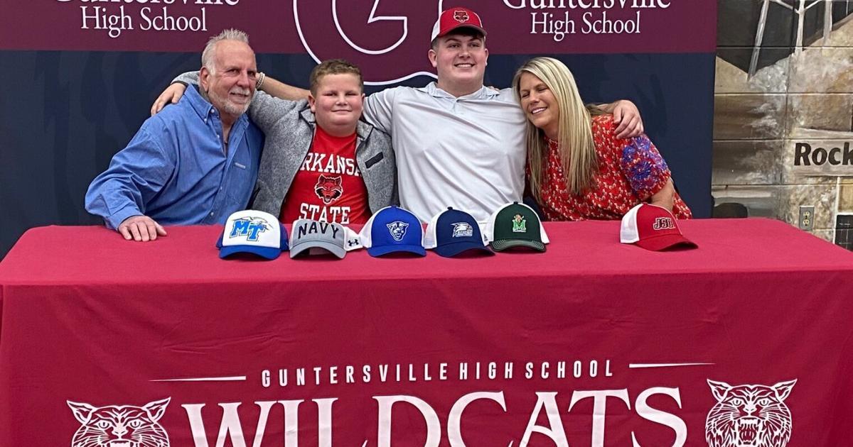 AdvertiserGleam.com - Baucom to be Ark. State Red Wolf image
