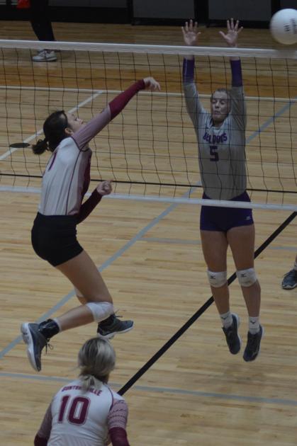 AdvertiserGleam.com - Volleyball - G'ville gets its first area win image