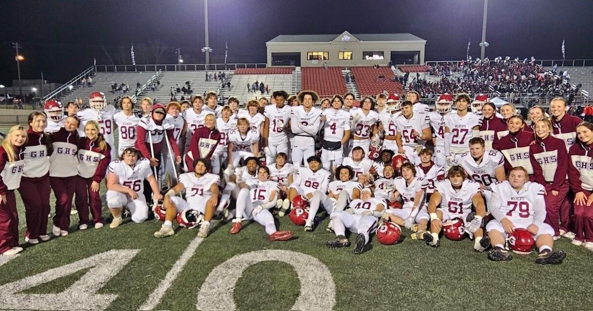 AdvertiserGleam.com - Wildcats thump A'ville in finale image