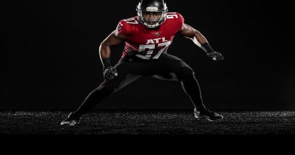 Atlanta Falcons unveil new uniforms 