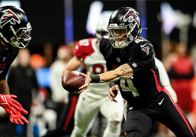 Twitter: Falcons fans call for Desmond Ridder after Week 13 loss