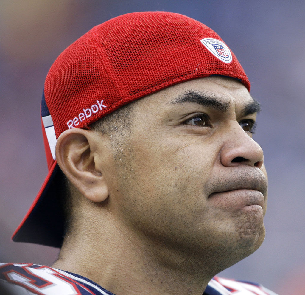 Junior Seau, legendary linebacker, dies at 43 - NBC Sports