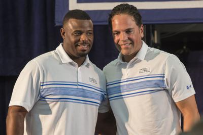 Ken Griffey Jr., Mike Piazza took different paths to Cooperstown, Sports