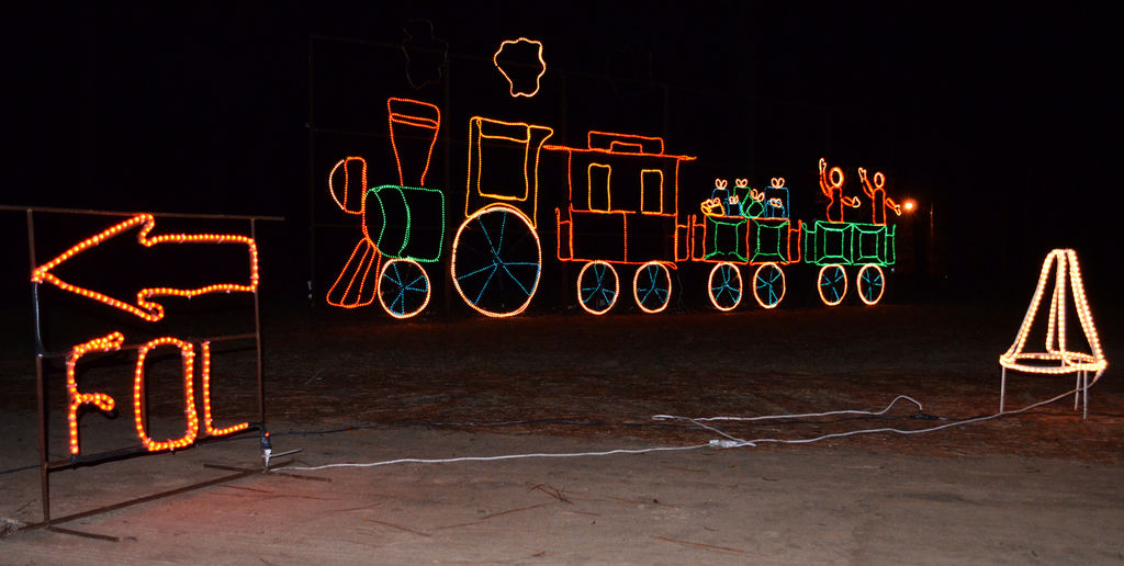 Tis the season for the Festival of Lights at Chehaw PHOTOS Features