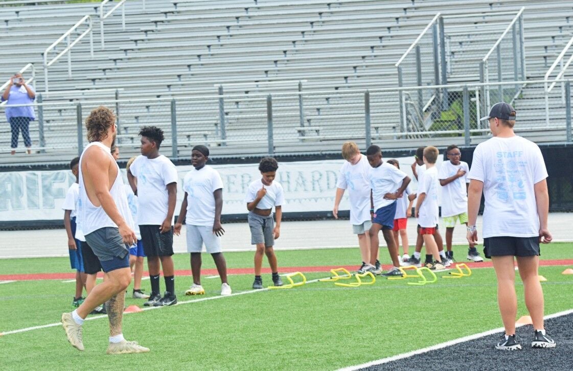 Lee County grad Tory Carter makes NFL debut with Tennessee Titans, Sports