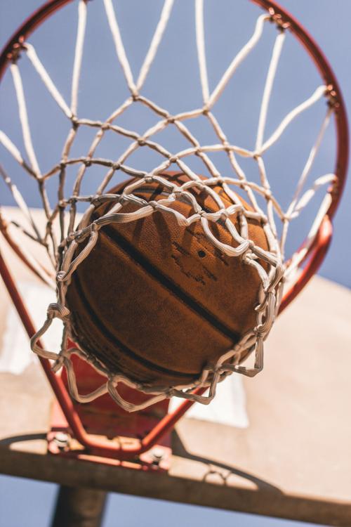 Women’s Basketball offers free tickets to local schools, hopes to inspire kids