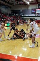Women’s basketball holds its own against University of Southern Indiana