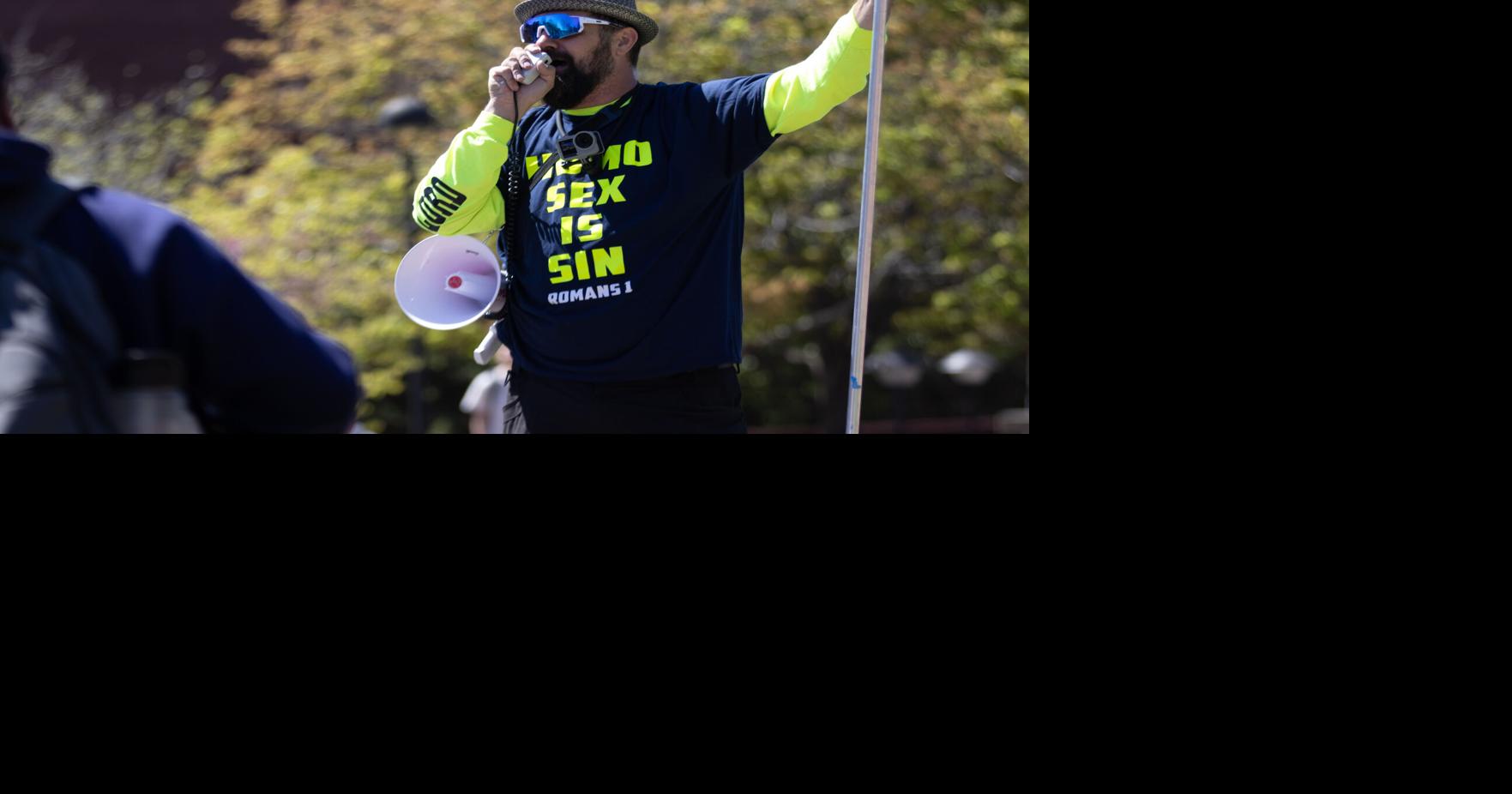BREAKING: Street preacher threatens to sue SIUE for alleged First Amendment rights violation