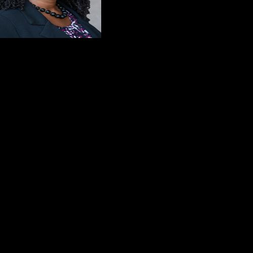 Executive marketing director to leave SIUE next week