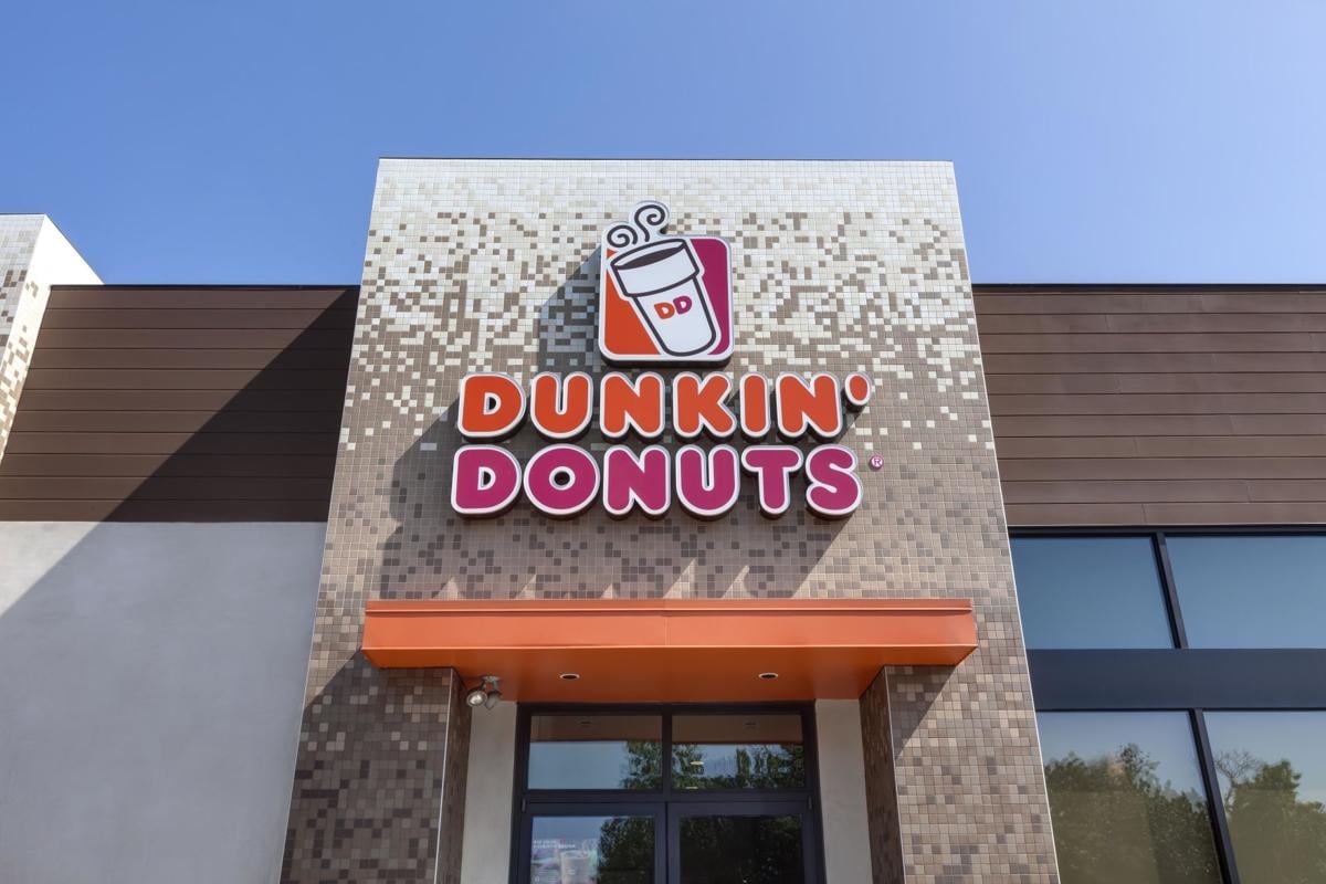 Dunkin proves to be a dud: high costs prevent it from coming to campus