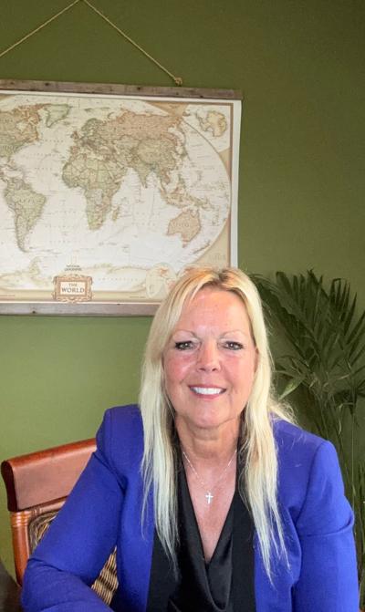 debi stover.jpg